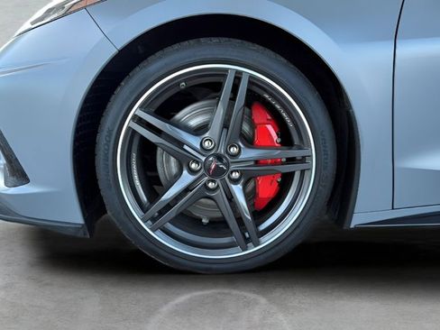 Used 2024 Chevrolet Corvette Stingray w/ Z51 Performance Package image 31