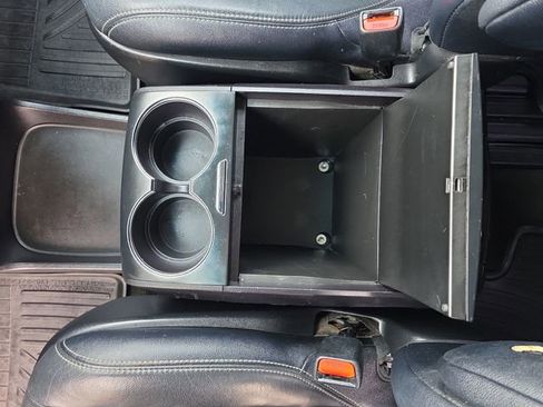 Used 2017 Toyota Sienna SE image 25