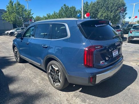 Used 2024 Kia Telluride S FWD image 6