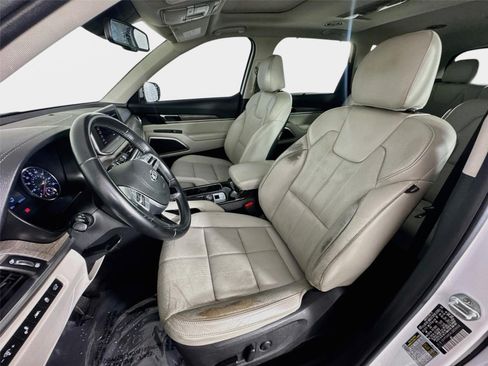 Used 2020 Kia Telluride EX w/ EX Premium Package FWD image 11