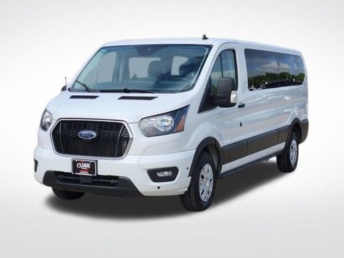 Used 2025 Ford Transit 350 XLT image 12