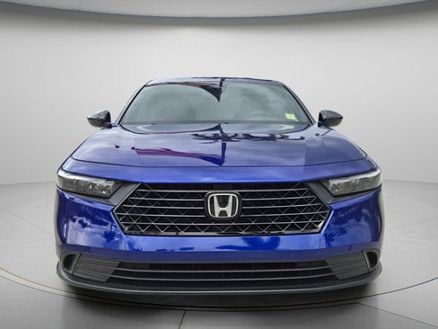 Used 2024 Honda Accord Sport image 5