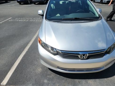 Used 2012 Honda Civic LX image 13