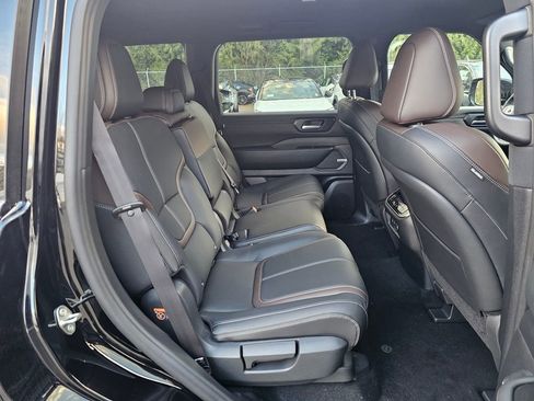 New 2026 Nissan Armada SL image 27