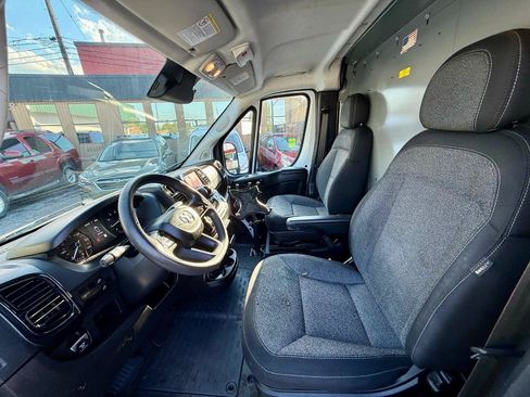 Used 2023 RAM ProMaster 2500 FWD image 14
