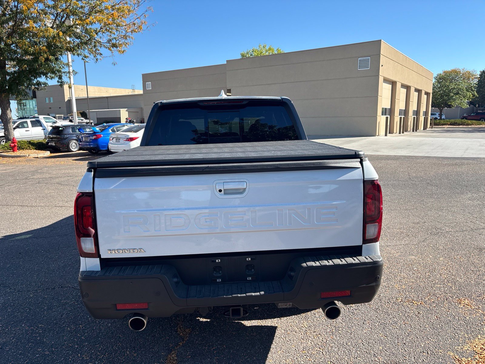 Used 2025 Honda Ridgeline Black Edition image 5