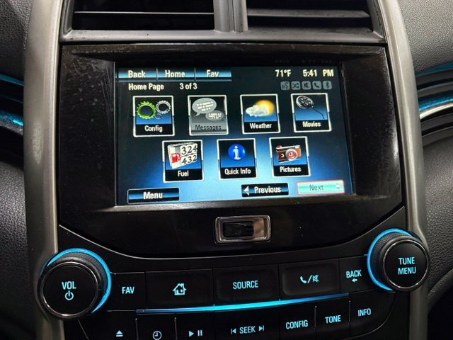 Used 2015 Chevrolet Malibu LT FWD image 32