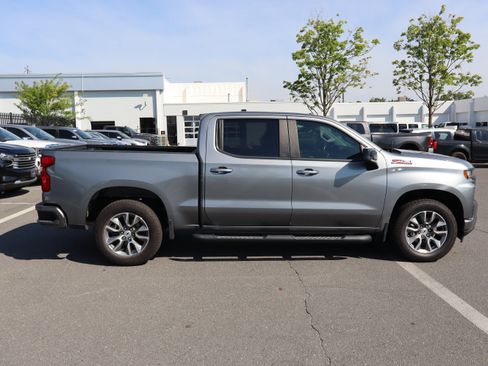 Used 2021 Chevrolet Silverado 1500 RST w/ Z71 Off-Road Package AWD/4WD image 22