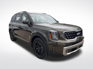 Certified 2023 Kia Telluride SX Prestige X-Line AWD/4WD video 3