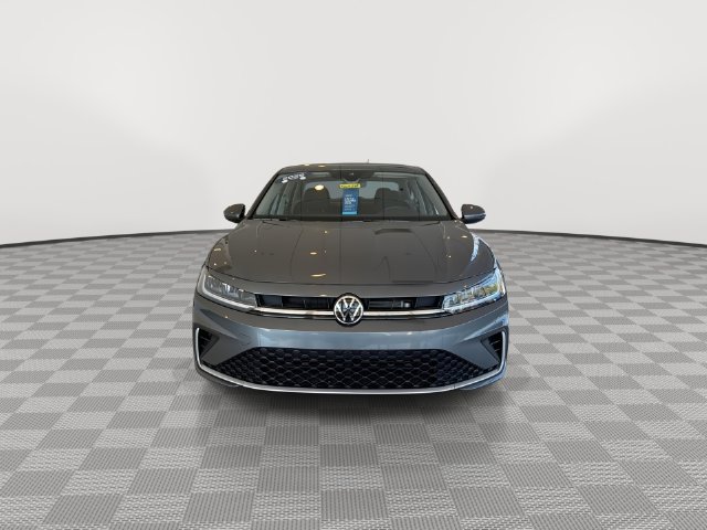 Used 2025 Volkswagen Jetta S FWD image 4