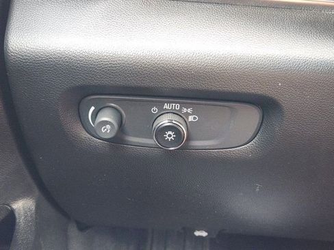 Used 2022 Chevrolet Traverse Premier w/ LPO, Floor Liner Package image 24