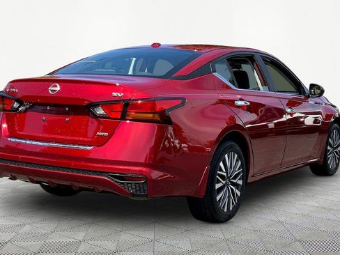 Used 2023 Nissan Altima 2.5 SV image 5