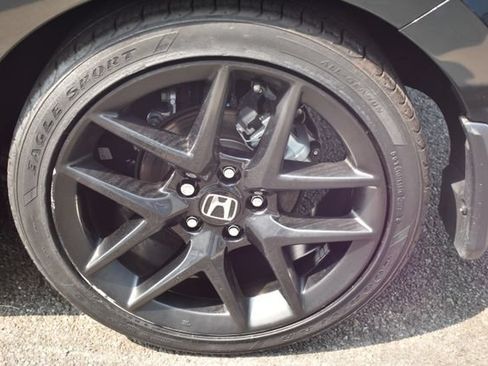 Used 2024 Honda Civic Sport image 39