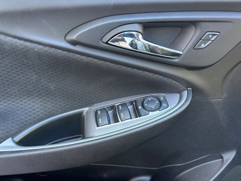 Used 2024 Chevrolet Malibu RS w/ LPO, Floor Liner Package FWD image 12