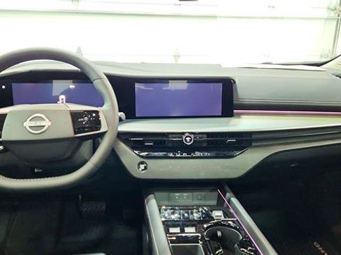 New 2025 Nissan Murano SL image 24