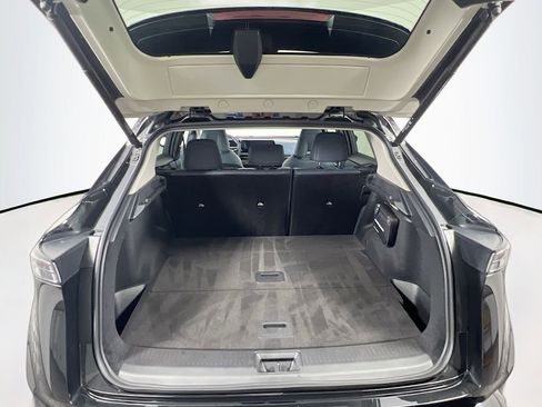 Used 2025 Nissan Ariya Platinum image 26