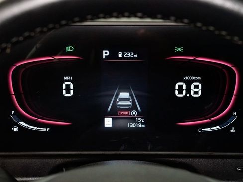 Certified 2024 Kia Sportage EX image 11