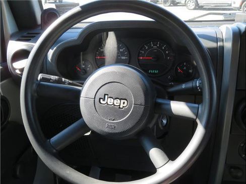 Used 2007 Jeep Wrangler X AWD/4WD image 8