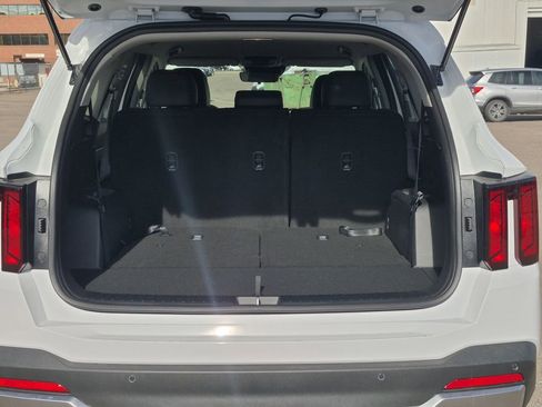 New 2026 Kia Sorento S AWD/4WD image 14