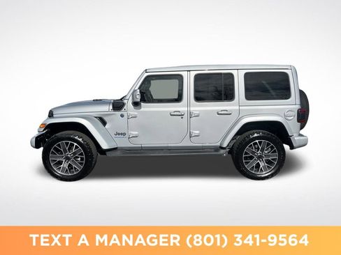 Used 2024 Jeep Wrangler High Altitude AWD/4WD image 2