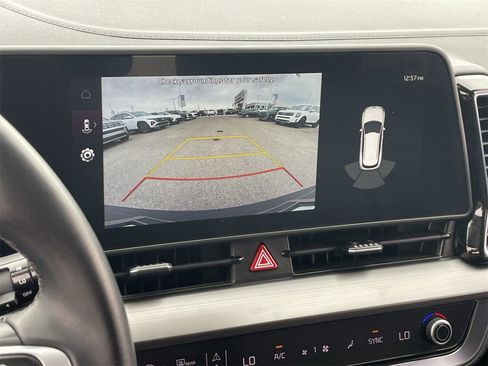 Certified 2025 Kia Sportage EX w/ Premium Package image 25