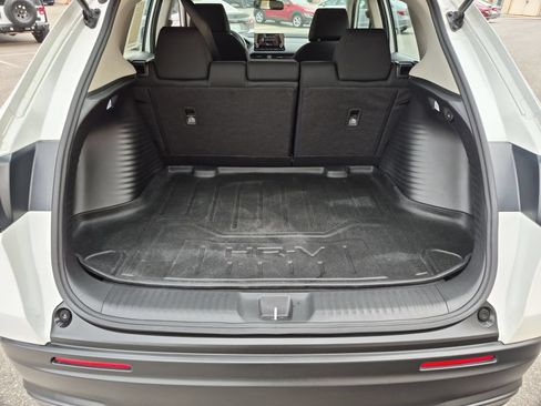Used 2024 Honda HR-V LX image 32