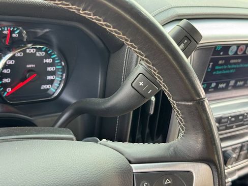 Used 2017 GMC Sierra 1500 SLE AWD/4WD image 25