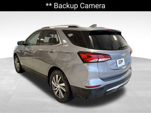 Used 2024 Chevrolet Equinox Premier image 3