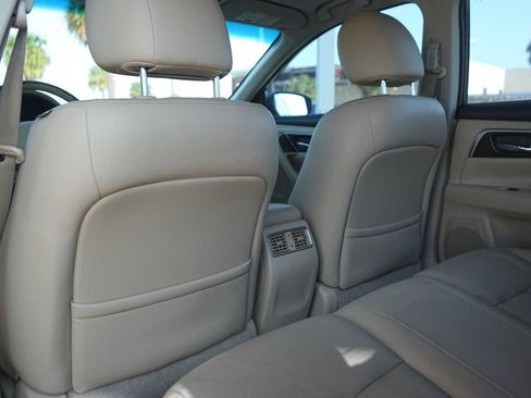Used 2014 Nissan Altima 2.5 SL w/ Technology Package FWD image 13