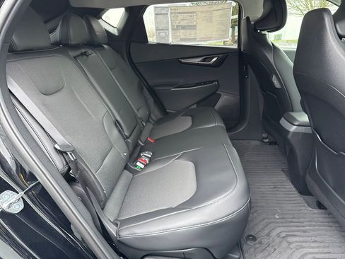 New 2025 Kia EV6 Light w/ Light LR Technology Package image 12