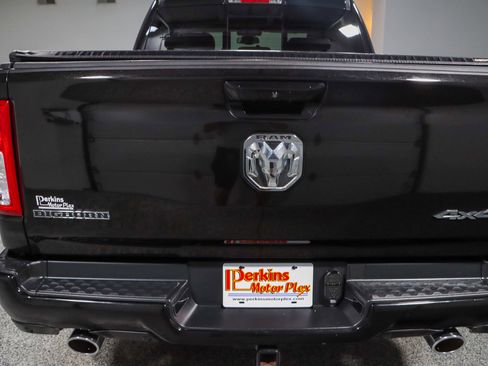 Used 2019 RAM 1500 Big Horn AWD/4WD image 8