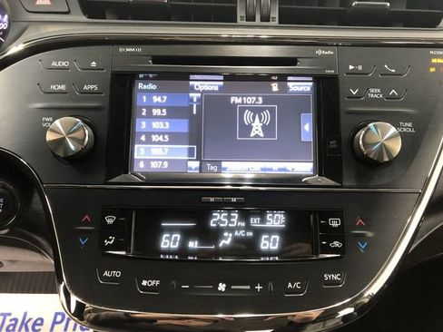 Used 2016 Toyota Avalon XLE Premium image 20