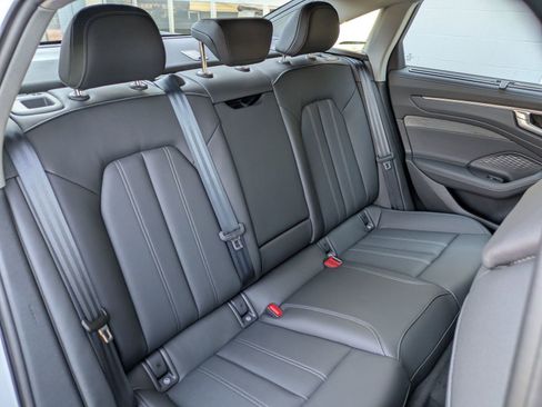 New 2026 Audi A6 Premium Plus image 11
