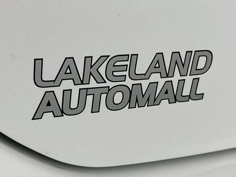 Used 2024 Chevrolet Malibu LT FWD image 28