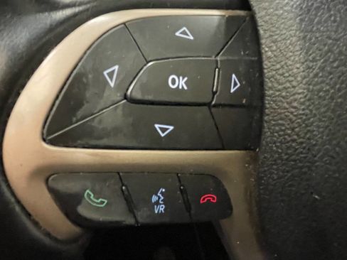 Used 2015 Jeep Grand Cherokee Limited AWD/4WD image 19