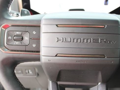 Used 2024 GMC Hummer EV 3X w/ LPO, Illumination Package image 28