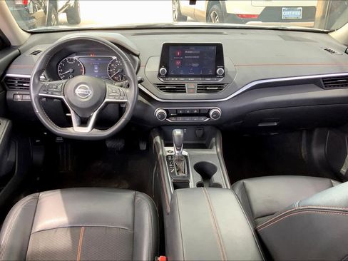 Used 2022 Nissan Altima 2.5 SR image 13