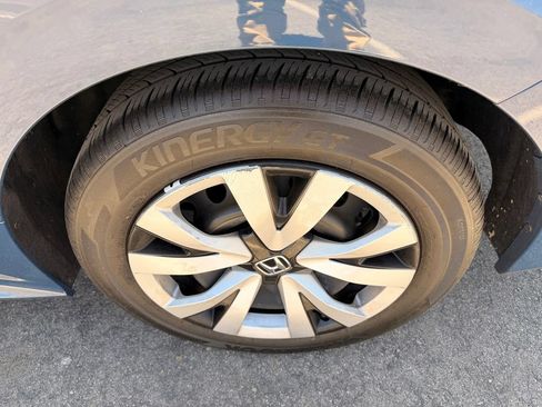 Used 2025 Honda Civic LX image 25