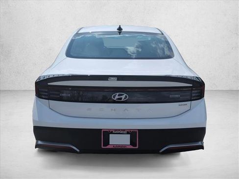 New 2026 Hyundai Sonata Blue FWD image 8
