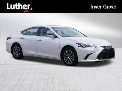 Used 2021 Lexus ES 300h w/ Premium Package