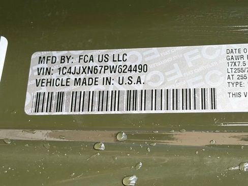 Used 2023 Jeep Wrangler Unlimited w/ Cold Weather Group image 36