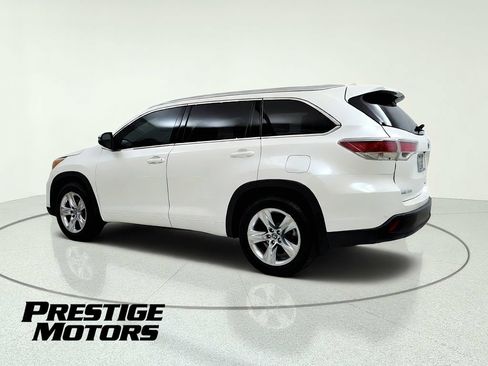 Used 2016 Toyota Highlander Limited Platinum AWD/4WD image 5