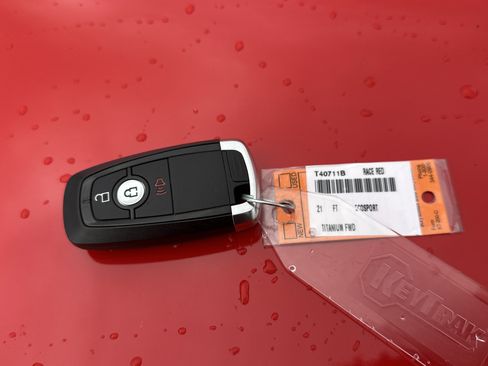 Used 2021 Ford EcoSport Titanium image 36