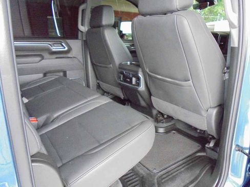 Used 2025 Chevrolet Silverado 2500 LTZ w/ Trail Boss Package AWD/4WD image 10