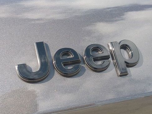 New 2026 Jeep Grand Cherokee L Limited w/ Limited Altitude Package AWD/4WD image 13