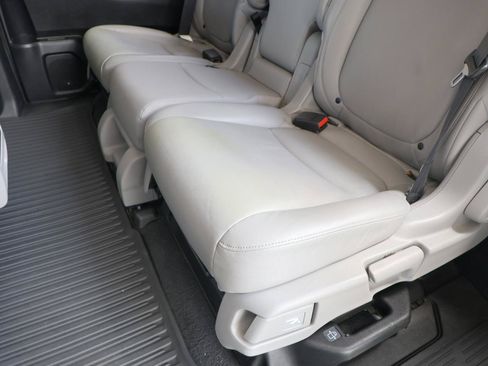 Used 2018 Honda Odyssey Elite image 23