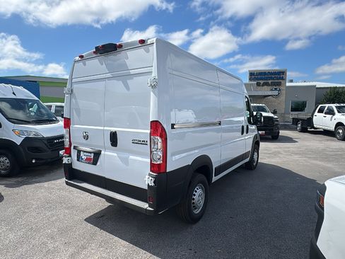 New 2026 RAM ProMaster 2500 FWD image 5