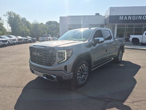 New 2026 GMC Sierra 1500 Denali Ultimate AWD/4WD image 9
