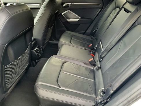 Used 2023 Audi Q3 2.0T Premium AWD/4WD image 6