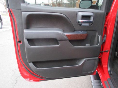 Used 2016 GMC Sierra 1500 SLE w/ SLE Value Package image 34